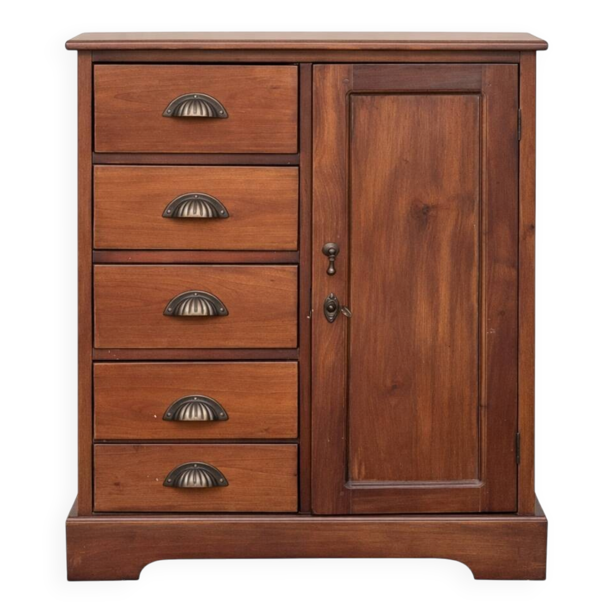 Ce meuble est buffet vintage en bois massif, avec une finition brun