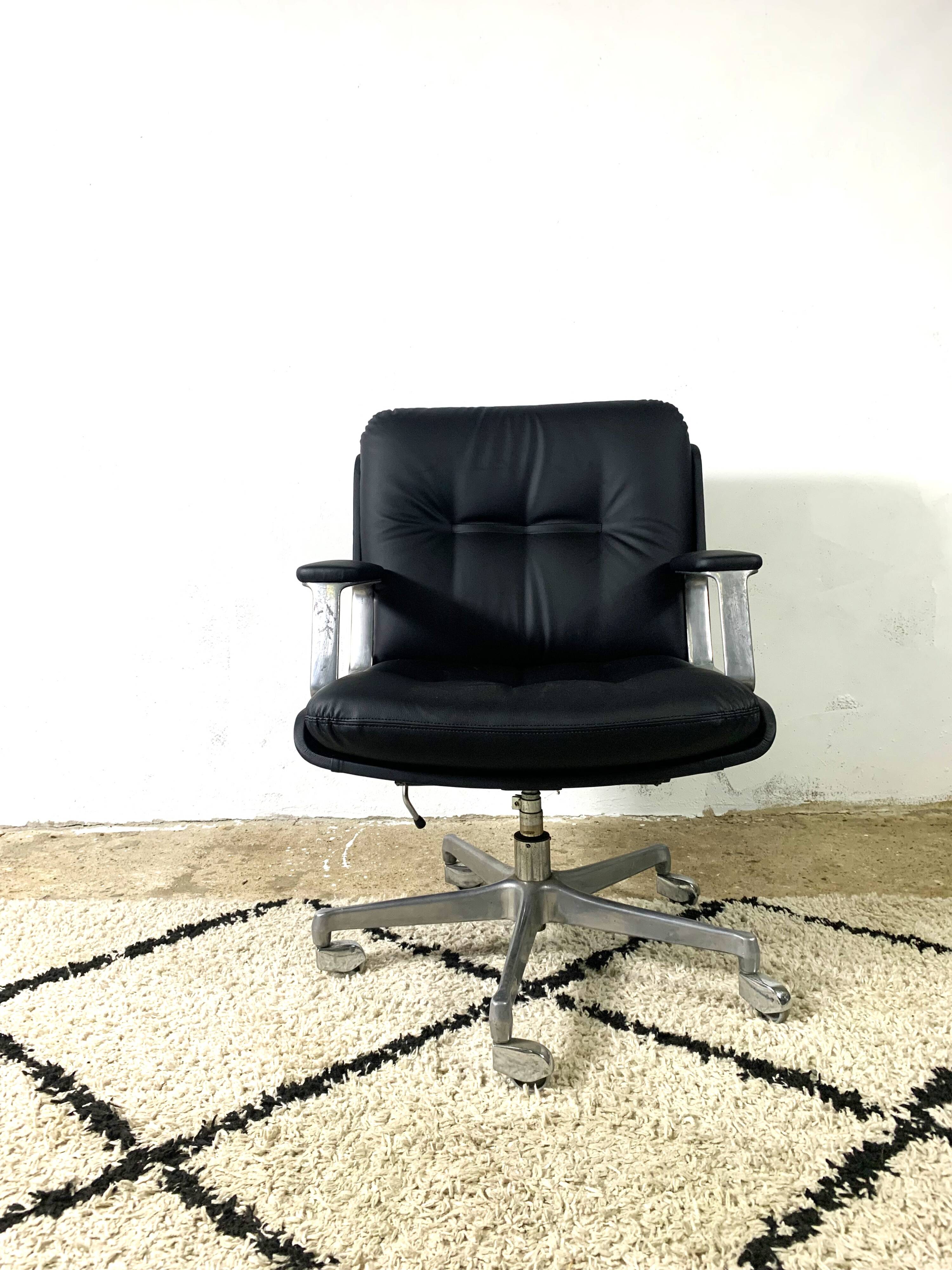 Office Chair in Leatherette on Wheels by Vaghi, Italy, 1960s