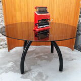 Spyder dinning table by Ettore Sottsass for Knoll
