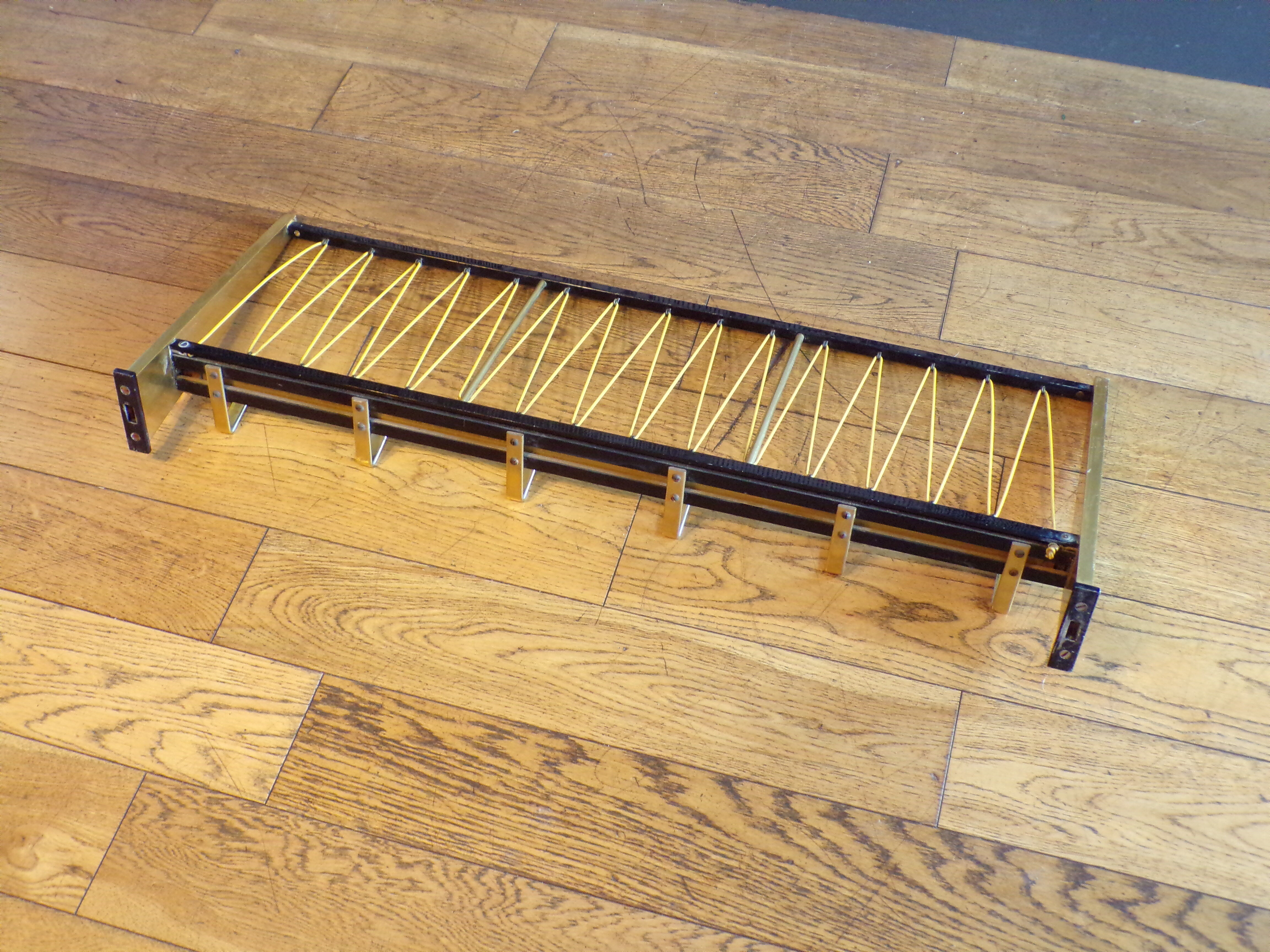 Coat racks like train luggage rack L=90cm