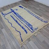 Handmade Moroccan Berber rug size 150 x 250 cm