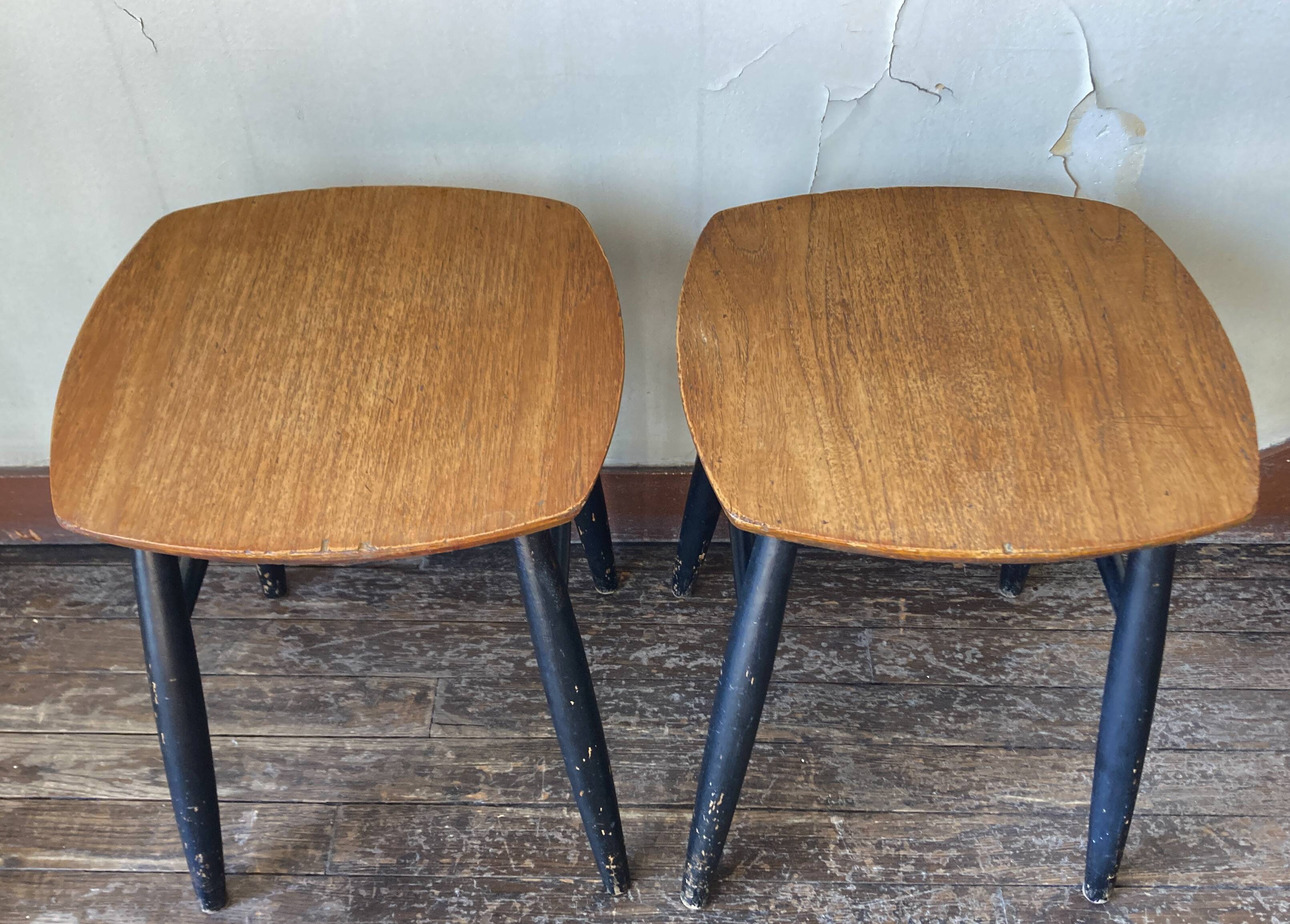 Pair of Scandinavian bedside stools in plywood and blackened wood from the 1960s.