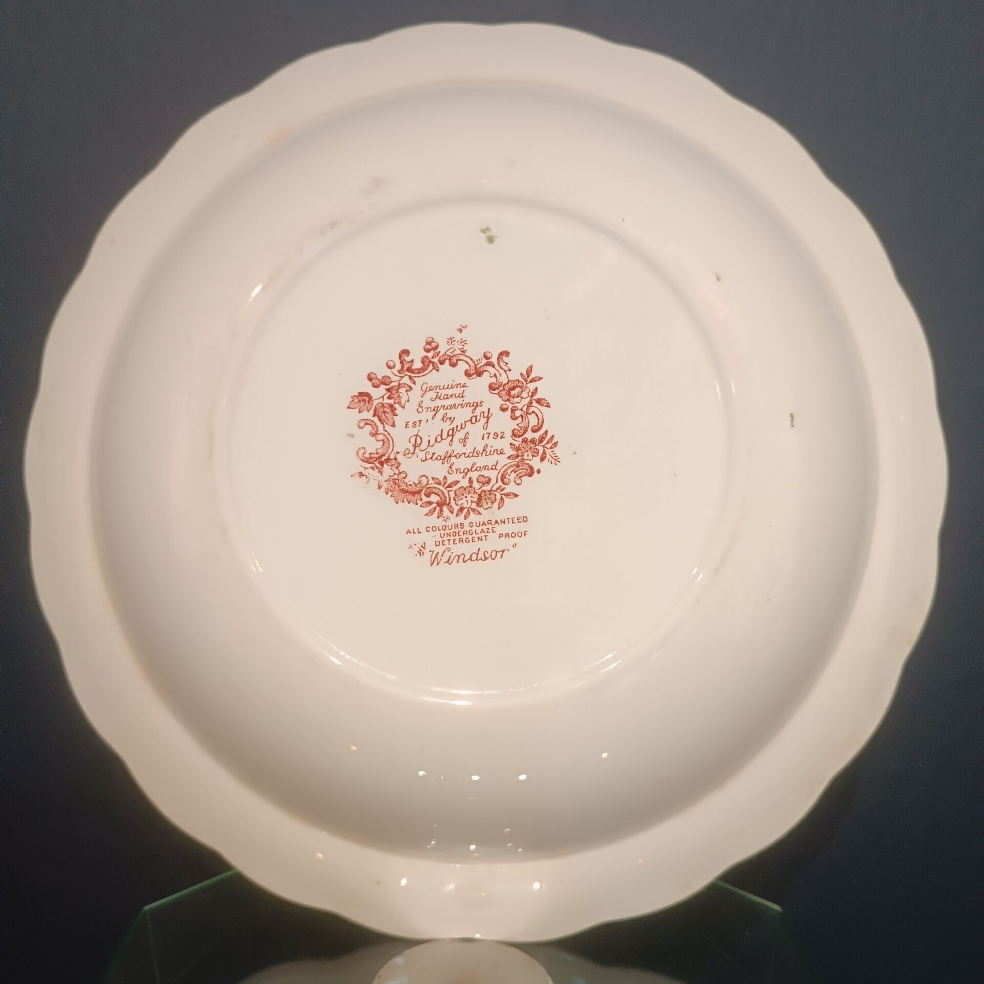Grand plat faience