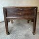 Paire de tables de chevet chinoises