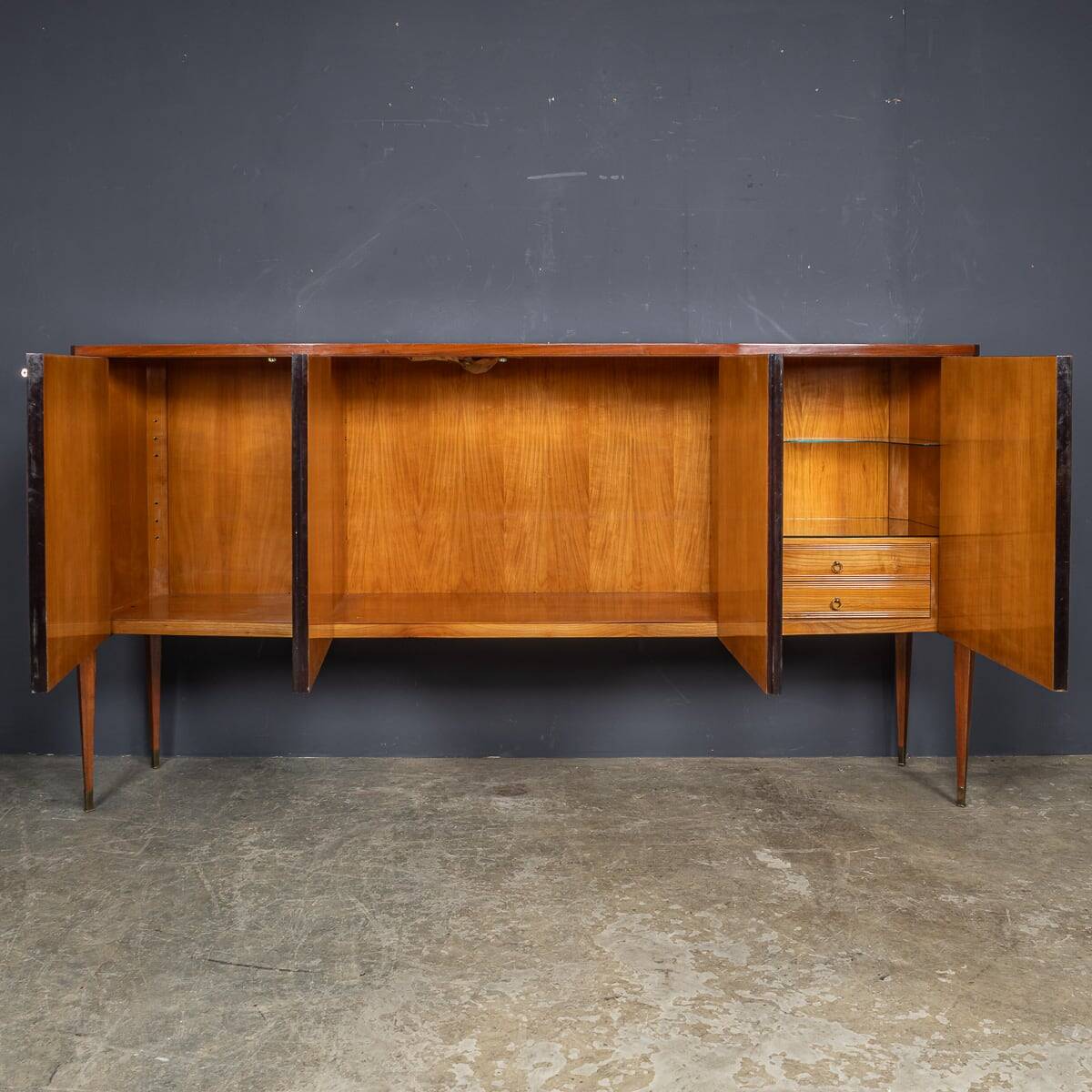 MID 20thC ITALIAN STRIPED WOODEN BUFFET BY PAOLO BUFFA c.1950