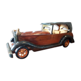 Jouet voiture en bois verni