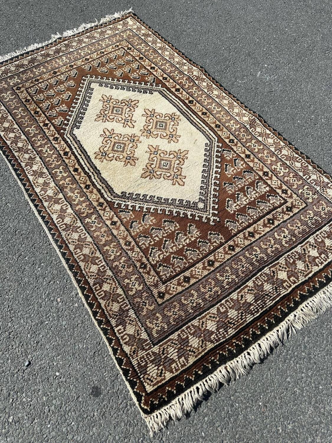 Handmade Tunisian rug