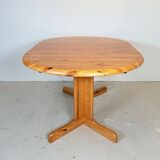 Table de salle à manger ovale extensible en pin de style danois