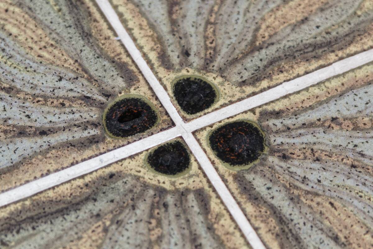 Vintage coffee table, wrought iron and ceramic