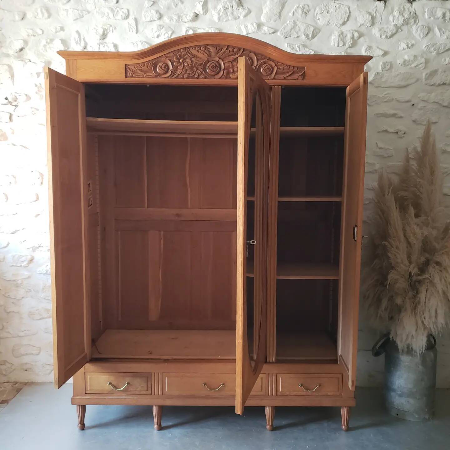 Solid oak dressing cabinet
