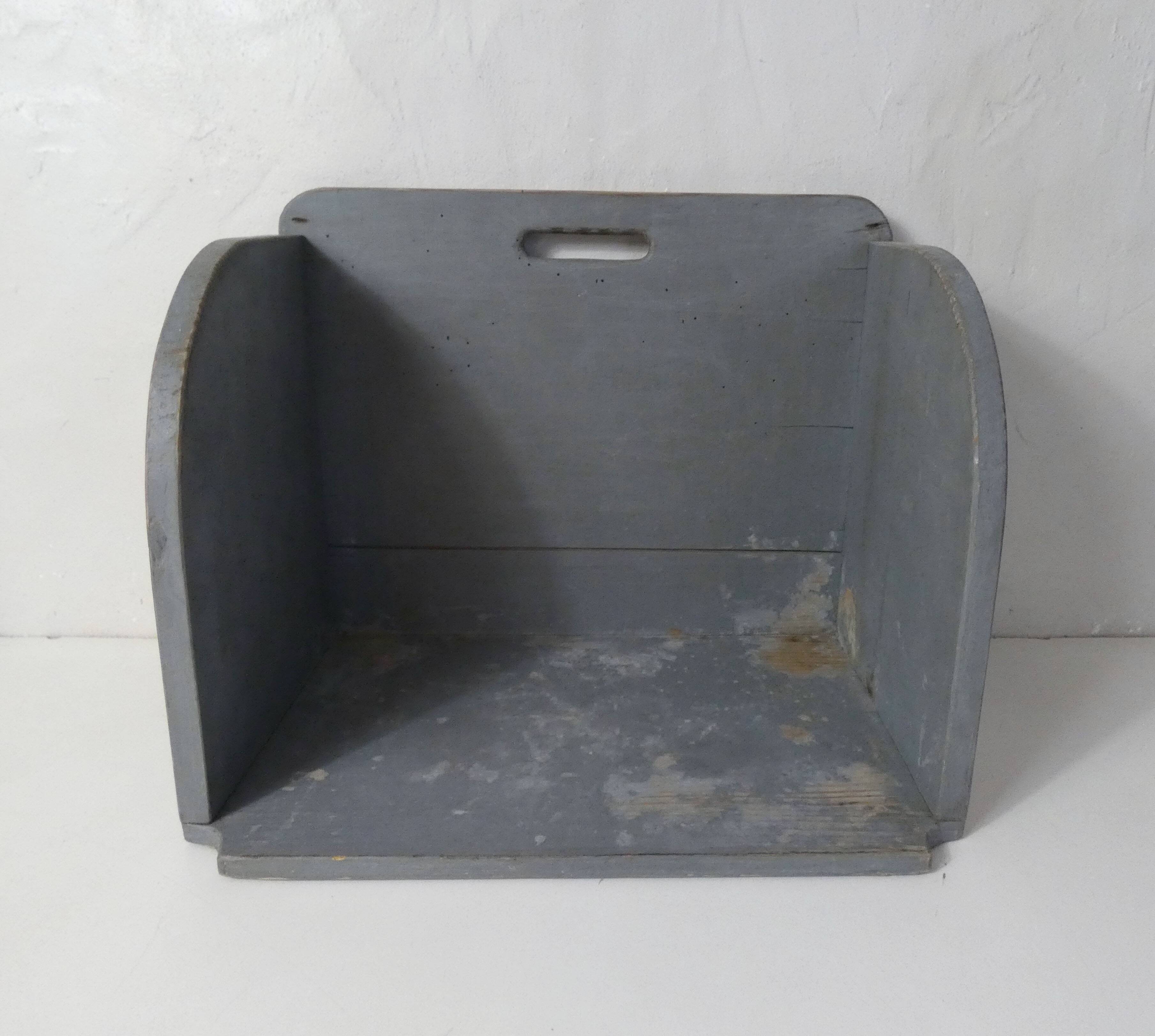 Ancien carrosse de lavandière étagère en bois