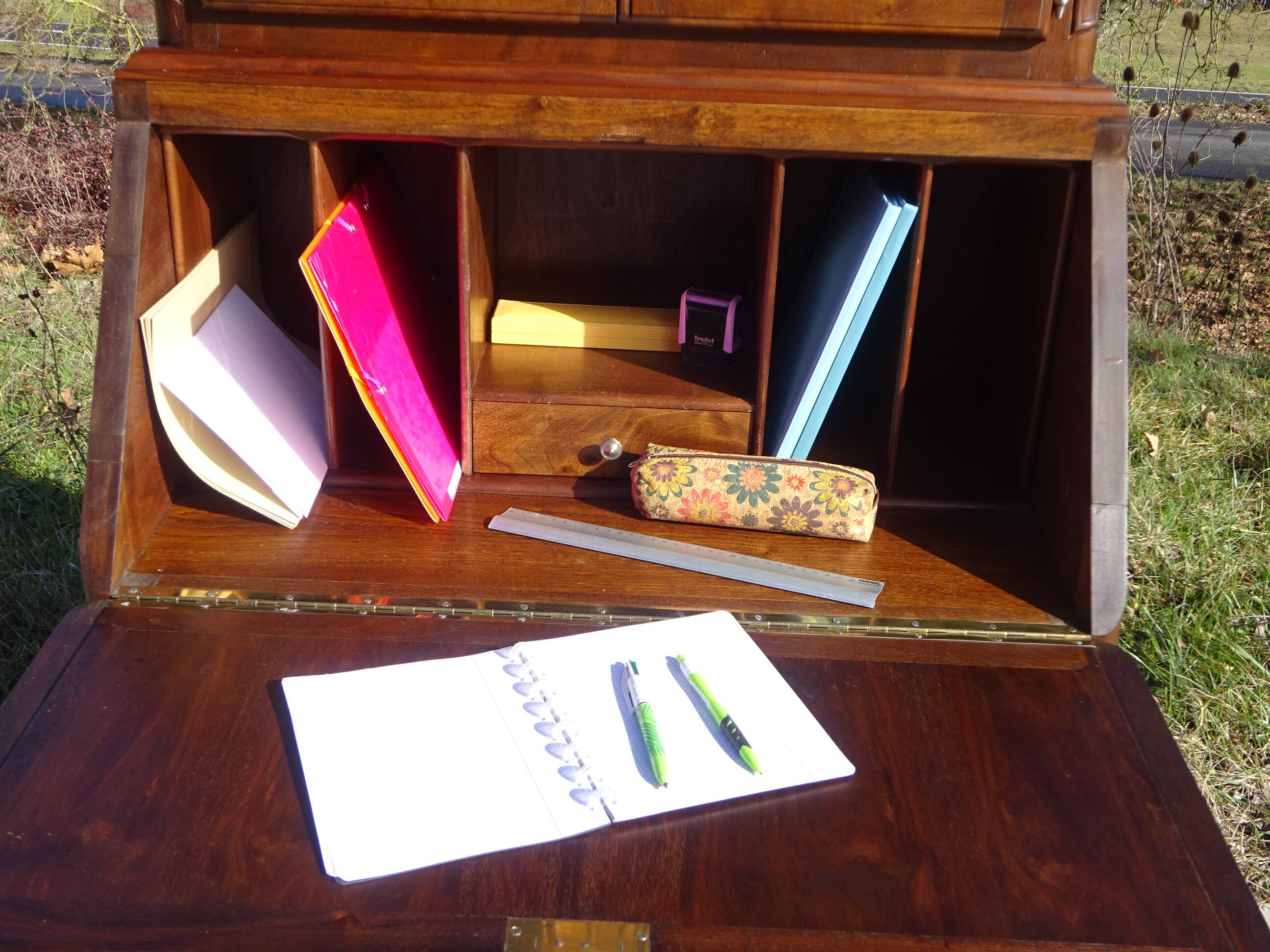 3-in-1 furniture: chest of drawers, secretary, and display cabinet, in walnut.