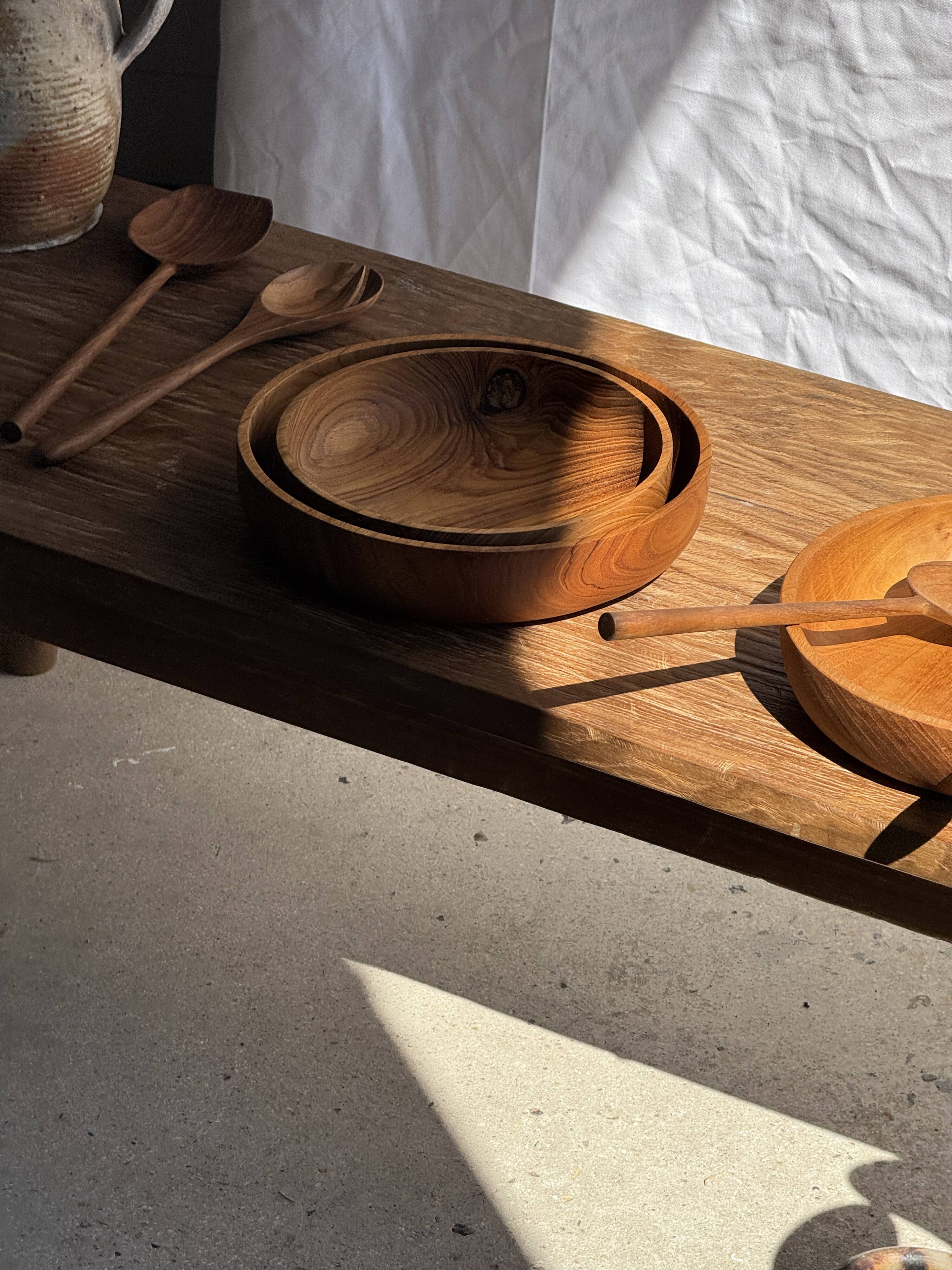 Salad server or flat-ended spatula spoon in teak L30 D9x8