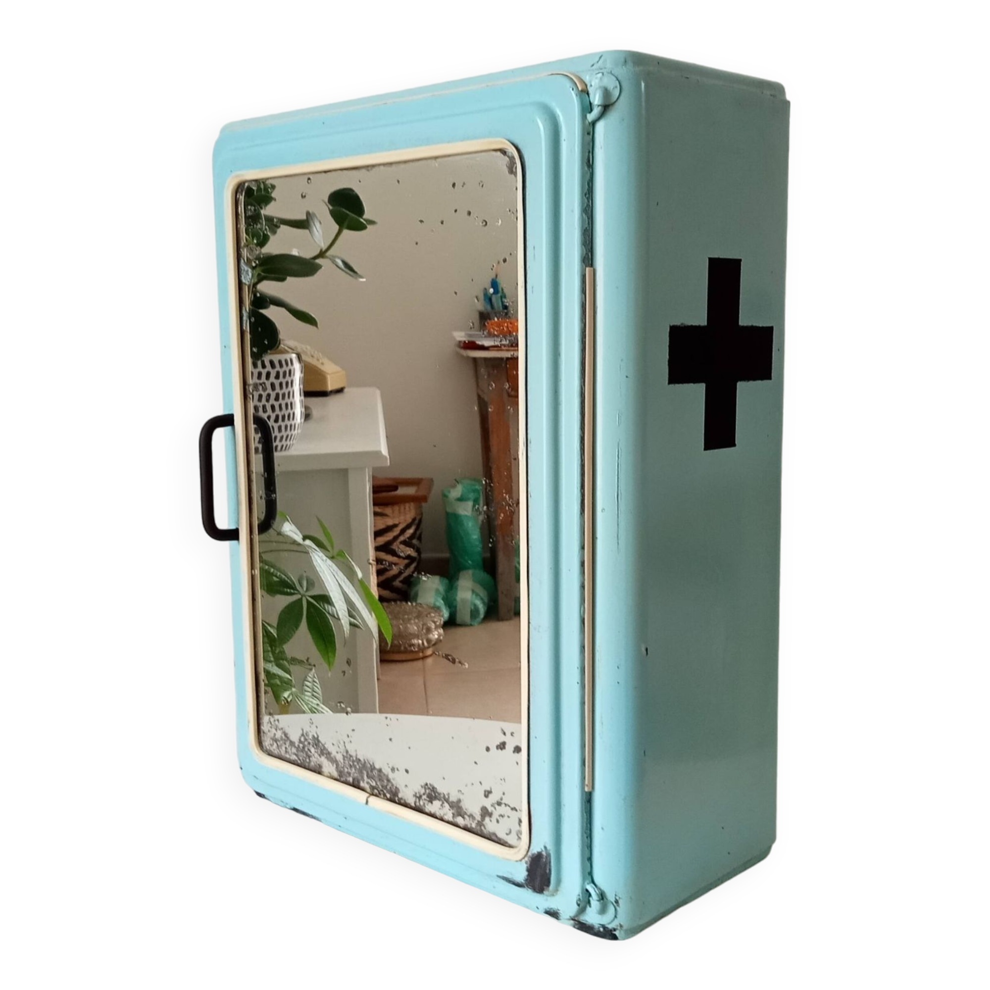 Vintage metal medicine cabinet from the 1950s