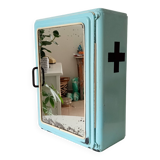 Vintage metal medicine cabinet from the 1950s