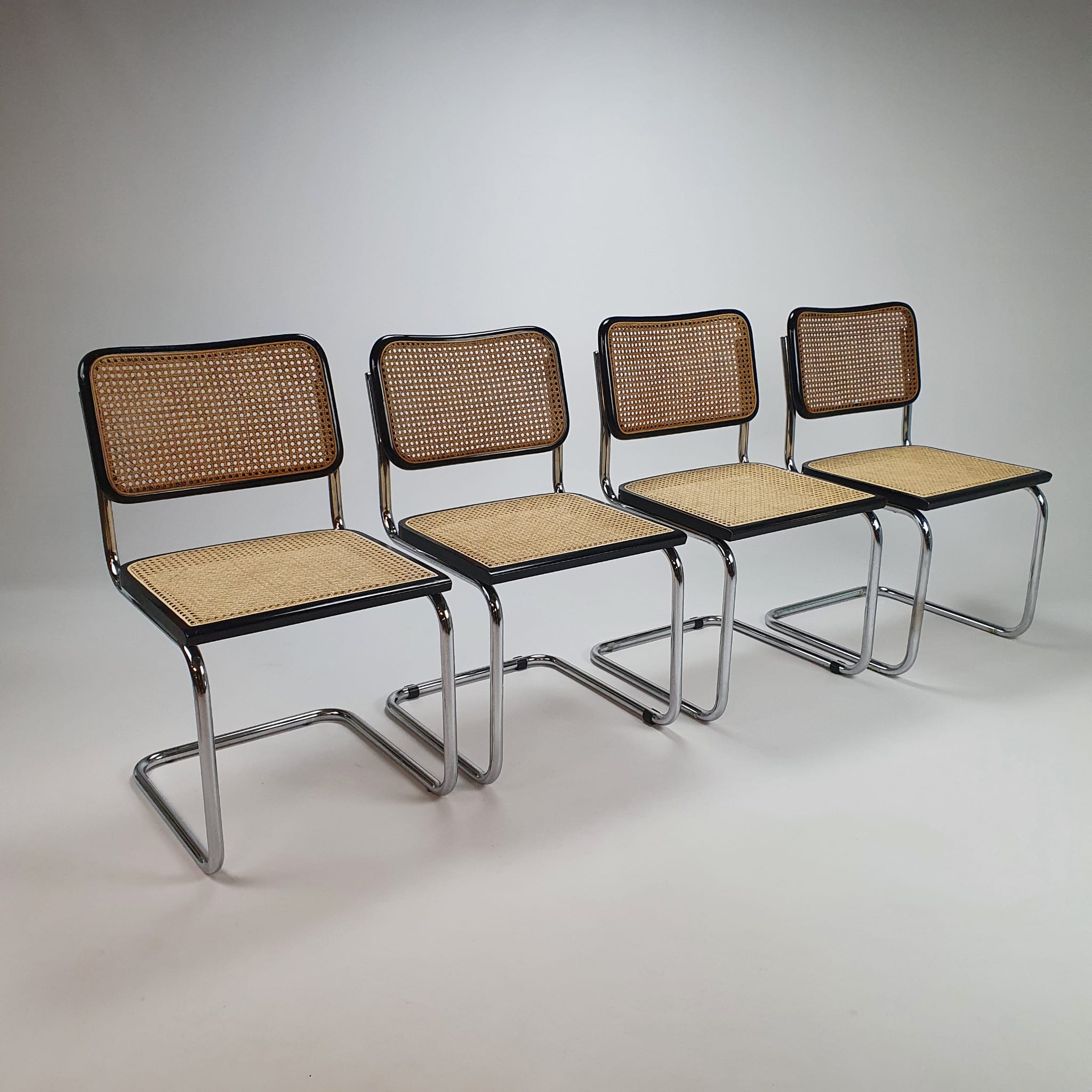 Set of 4 tubular frame and cane cantilever dining chairs Breuer Marcel italy, 1970s