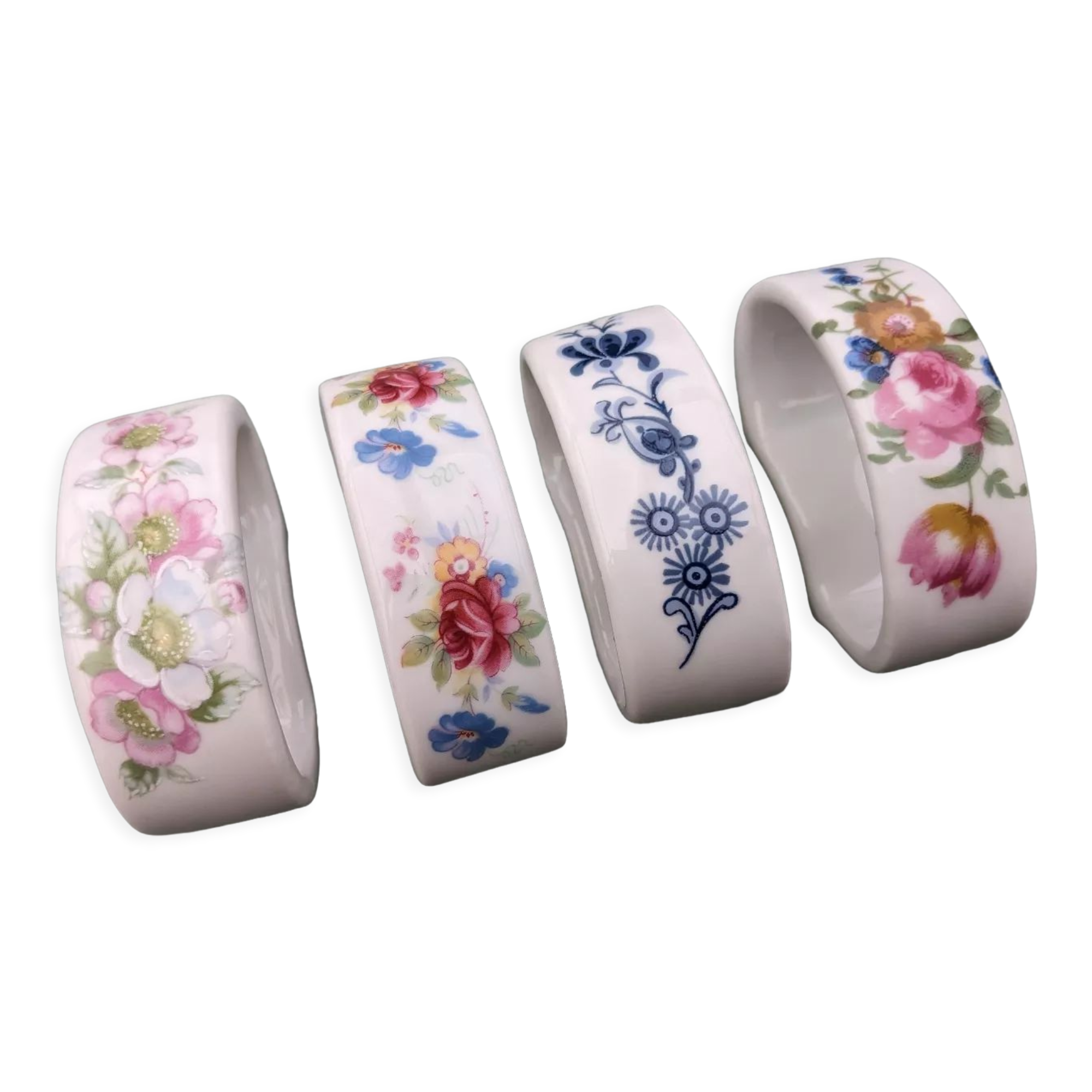 Porcelain napkin rings