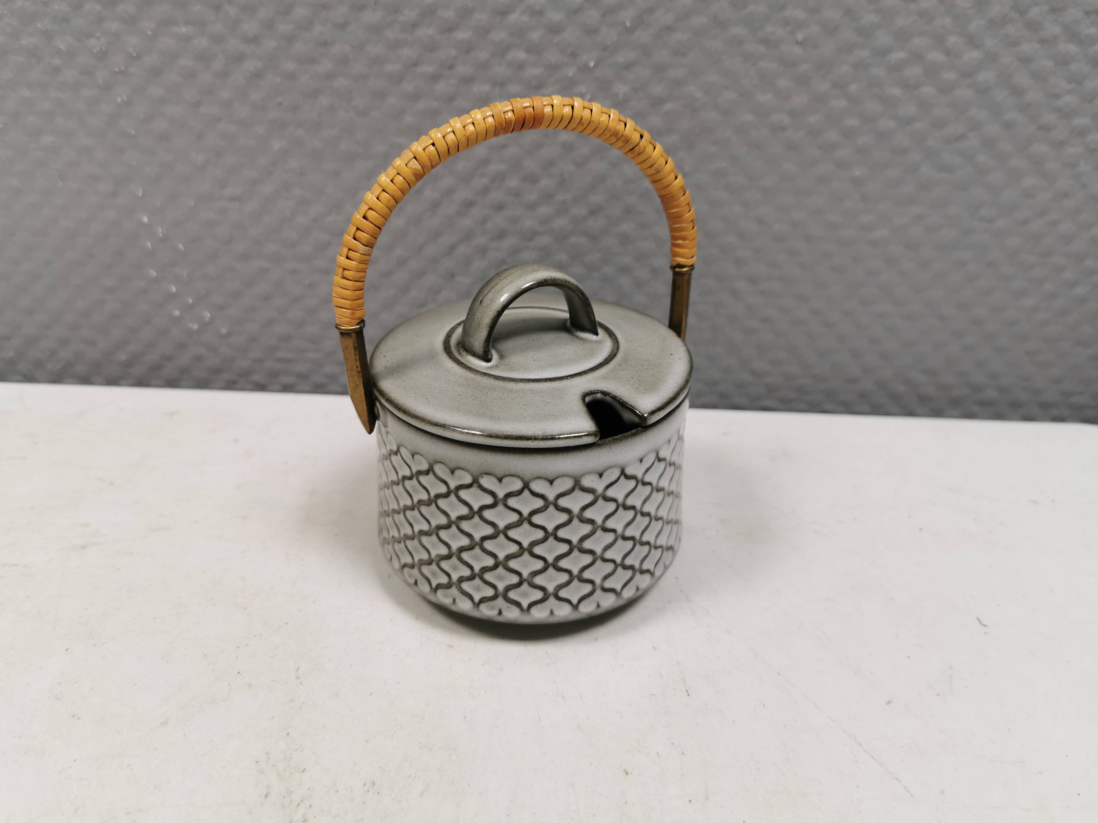 Sugar bowl made of ceramic stoneware designed by Jens H Quistgaard.