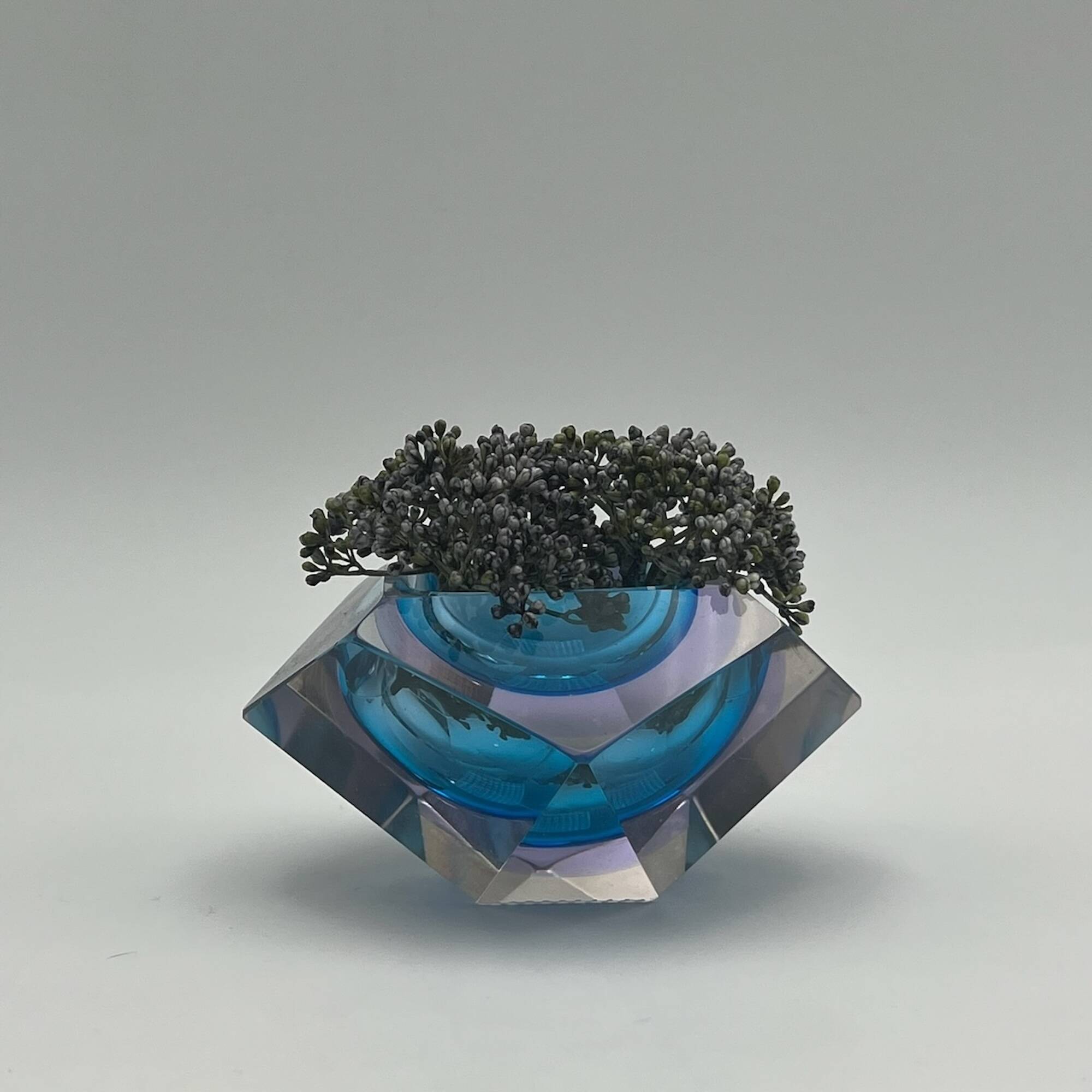 Pair of Artisanal Murano 'Sommerso' Glass Vases, 1960s