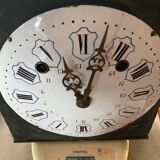 Mouvement de comtoise époque XIXe cadran émaillé