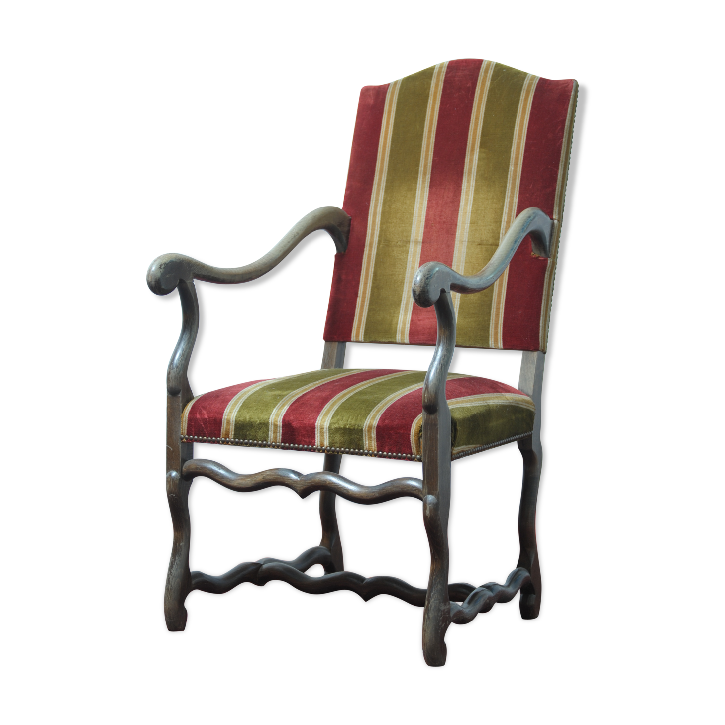 Louis XIII walnut sheep bone style chair