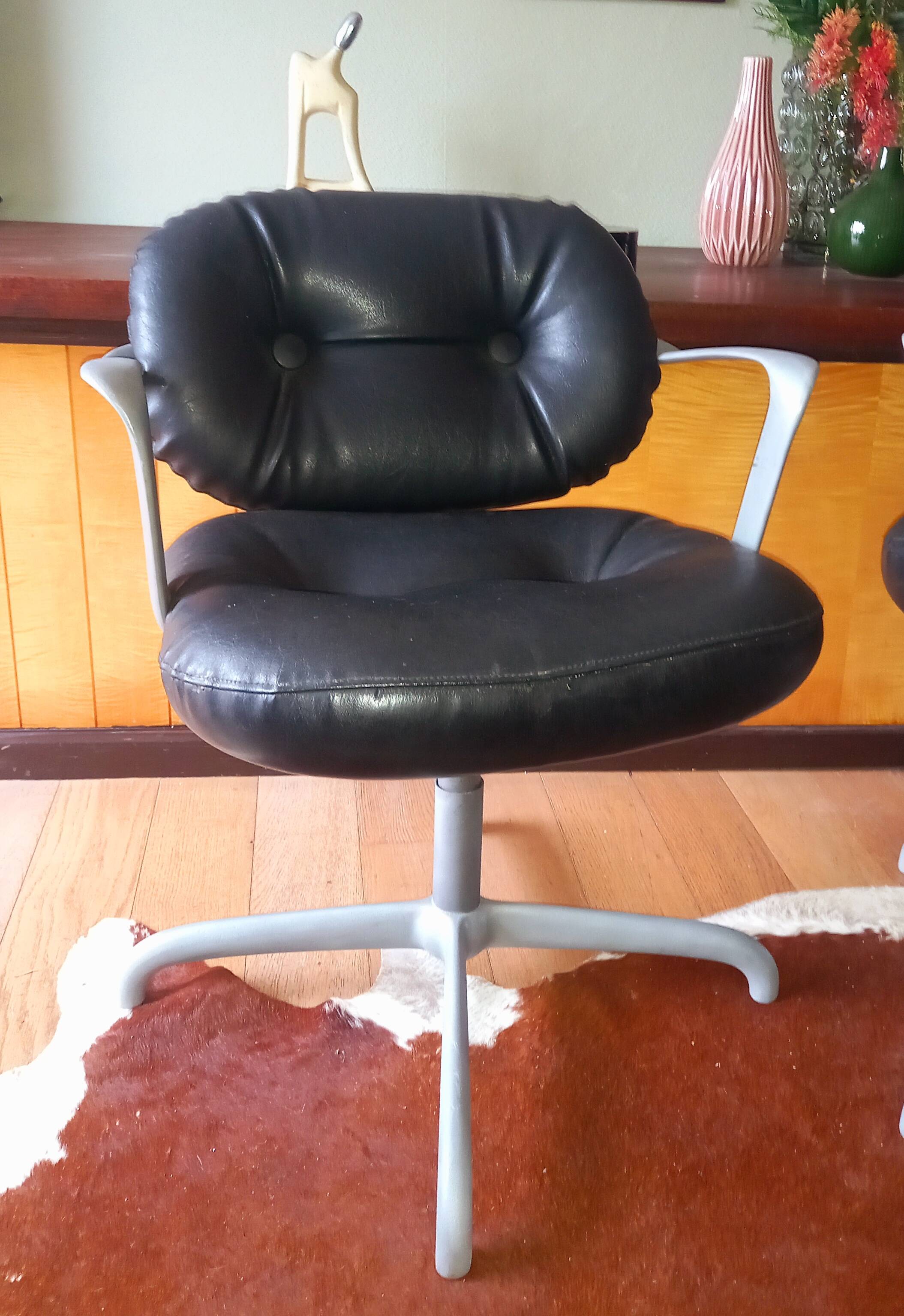 Fauteuil Knoll