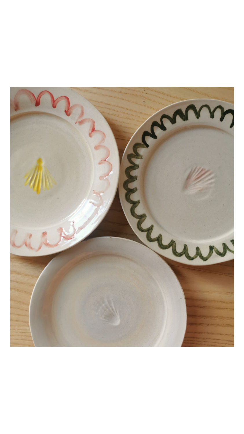 Red artisanal shellfish plate