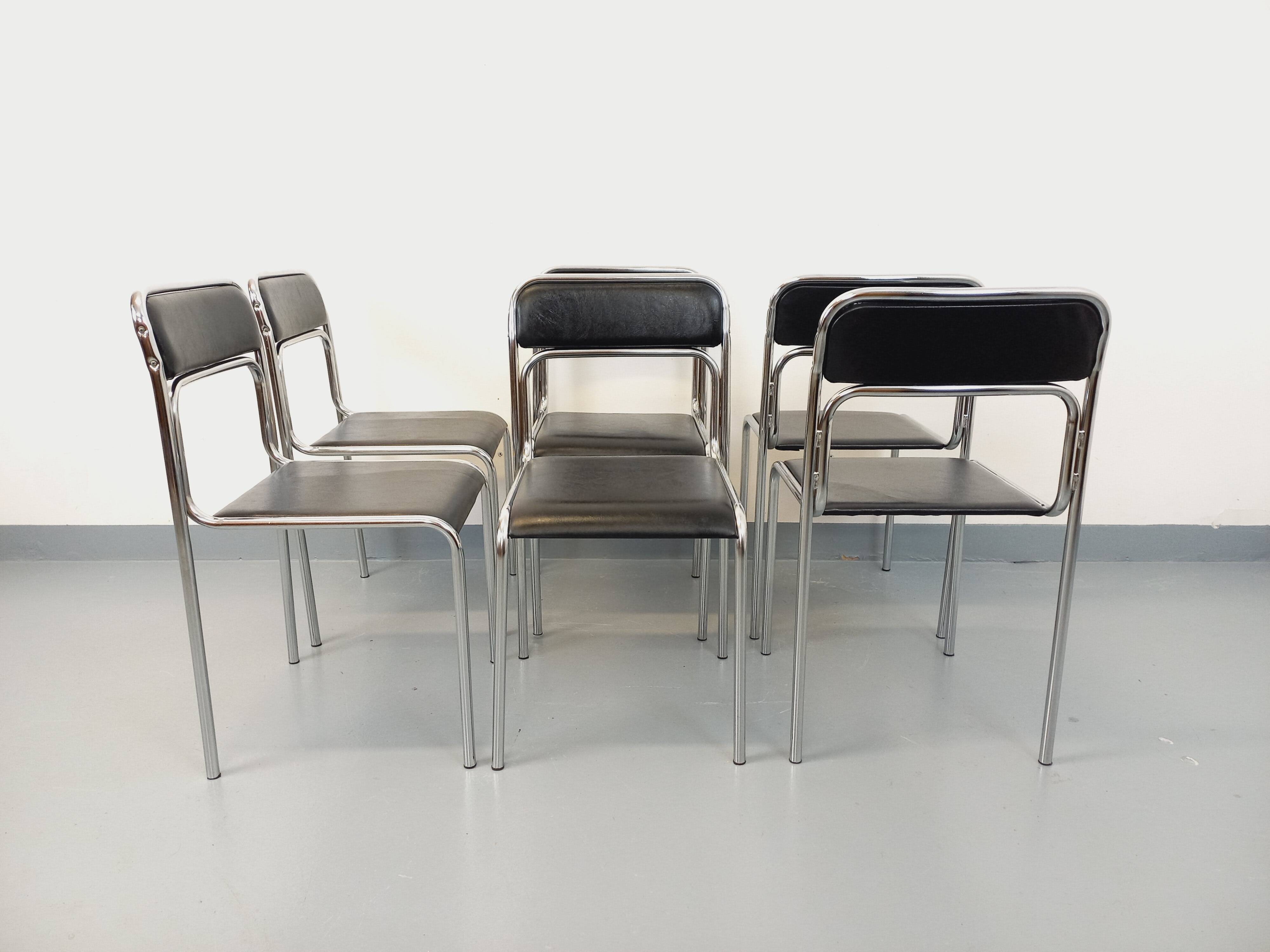 Set of 6 vintage Italian stackable chairs in chrome metal and skai.