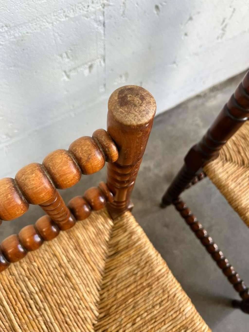 Vintage spool corner chair / knitting chair