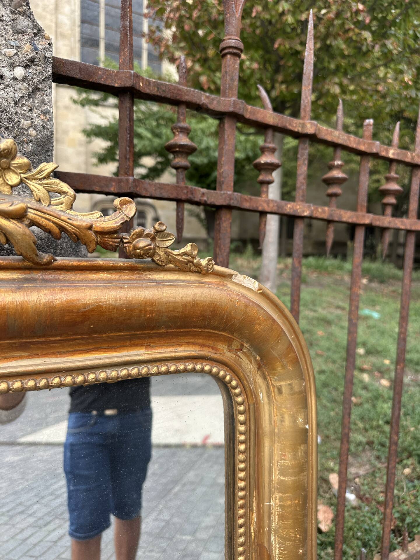 Miroir Louis Philippe à fronton