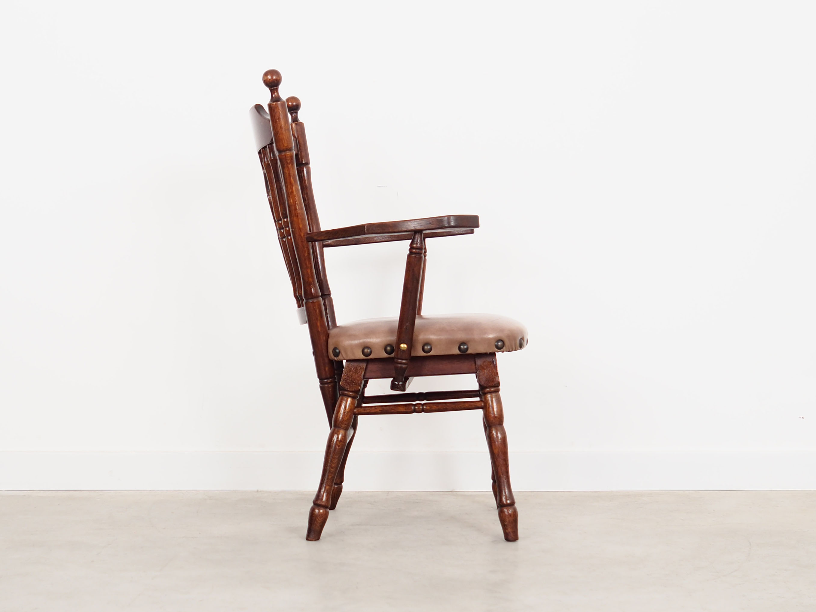 Oak chair, Danish design, 1960s, production: Denmark