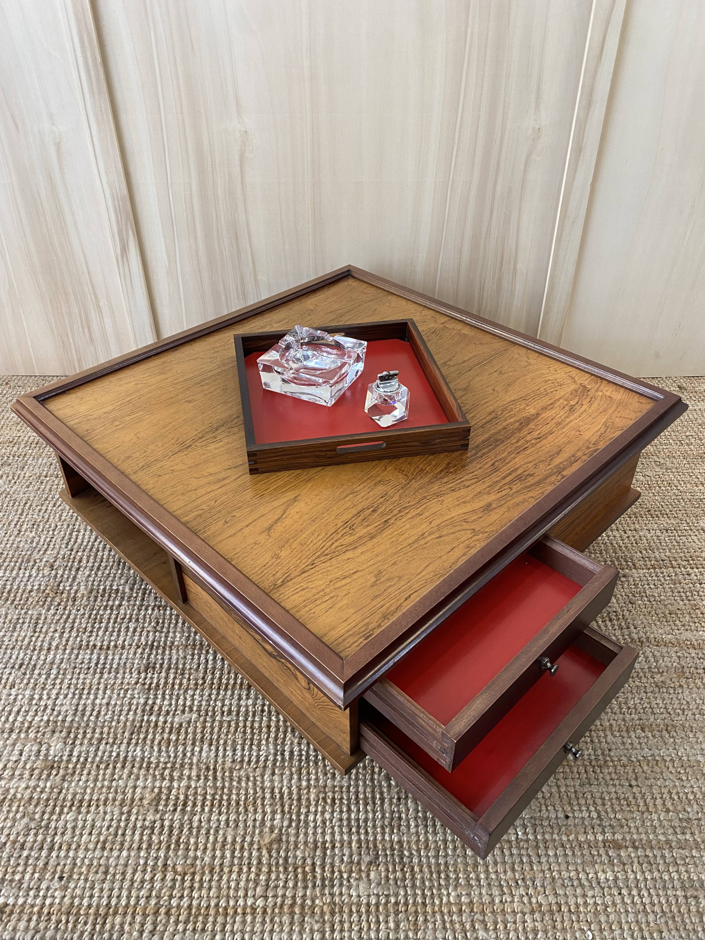 Italian coffee table in rosewood - 1960 - Saporiti