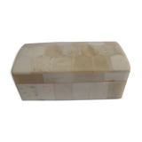 Rectangular box in white horn and wood