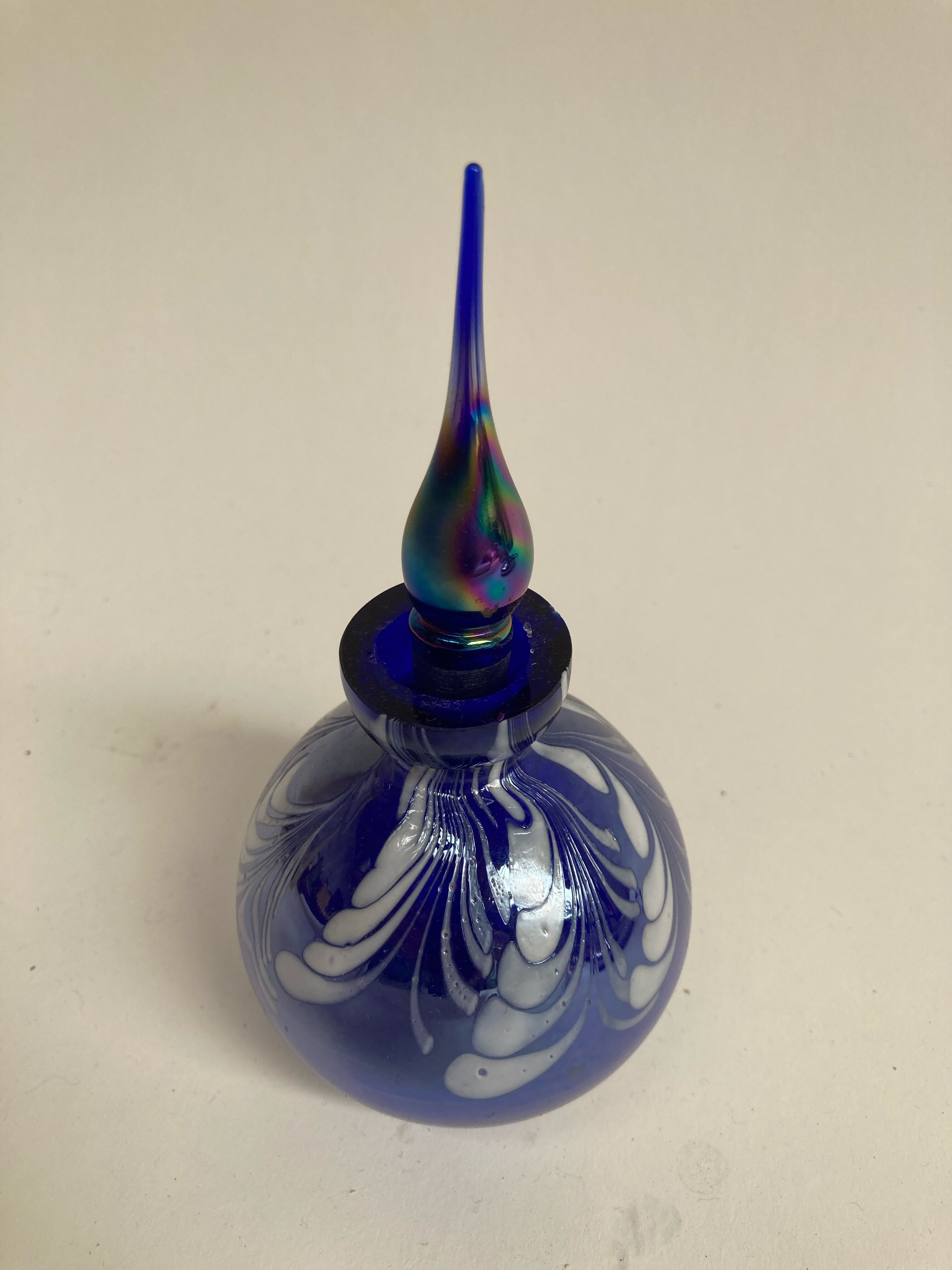 Perfume bottle