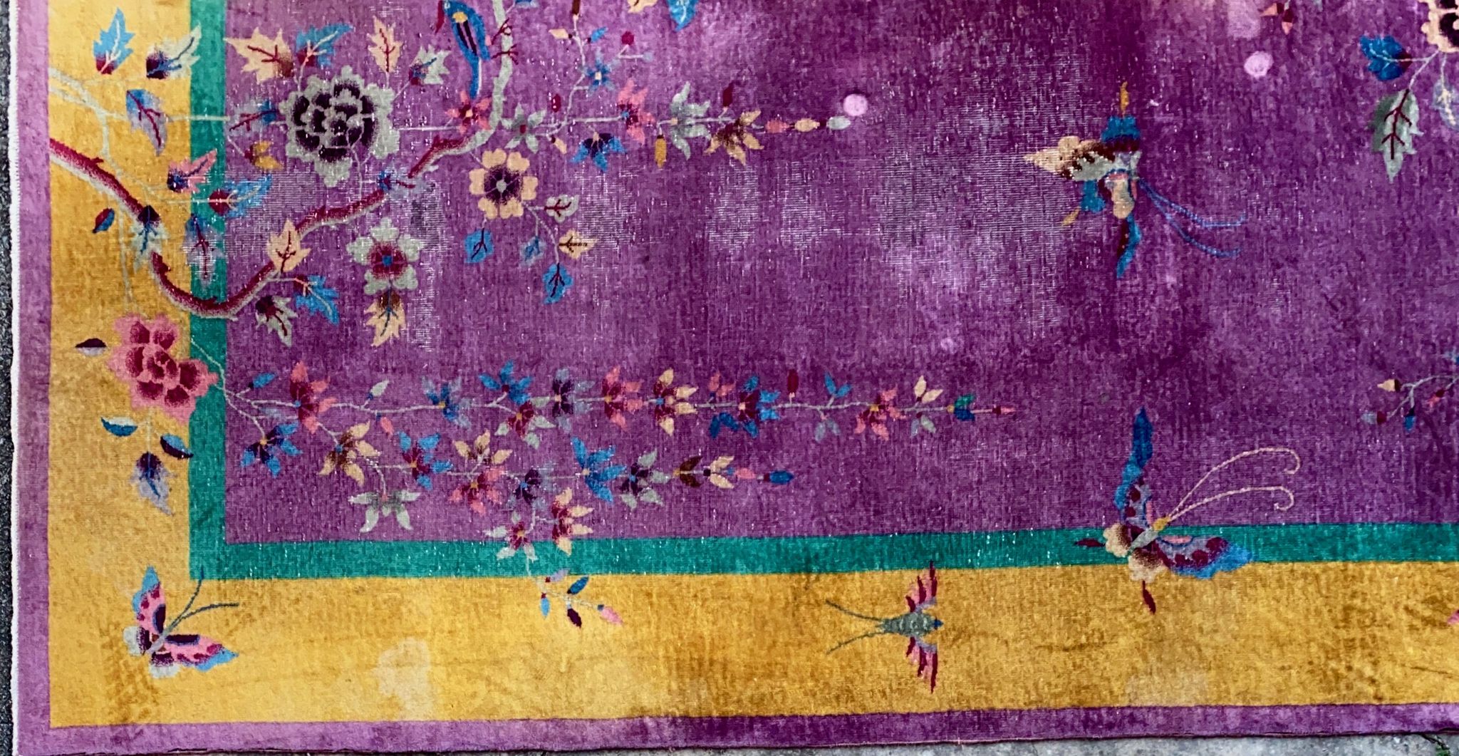 Chinese carpet in pure wool. Old 1920 . 272cm x 342cm