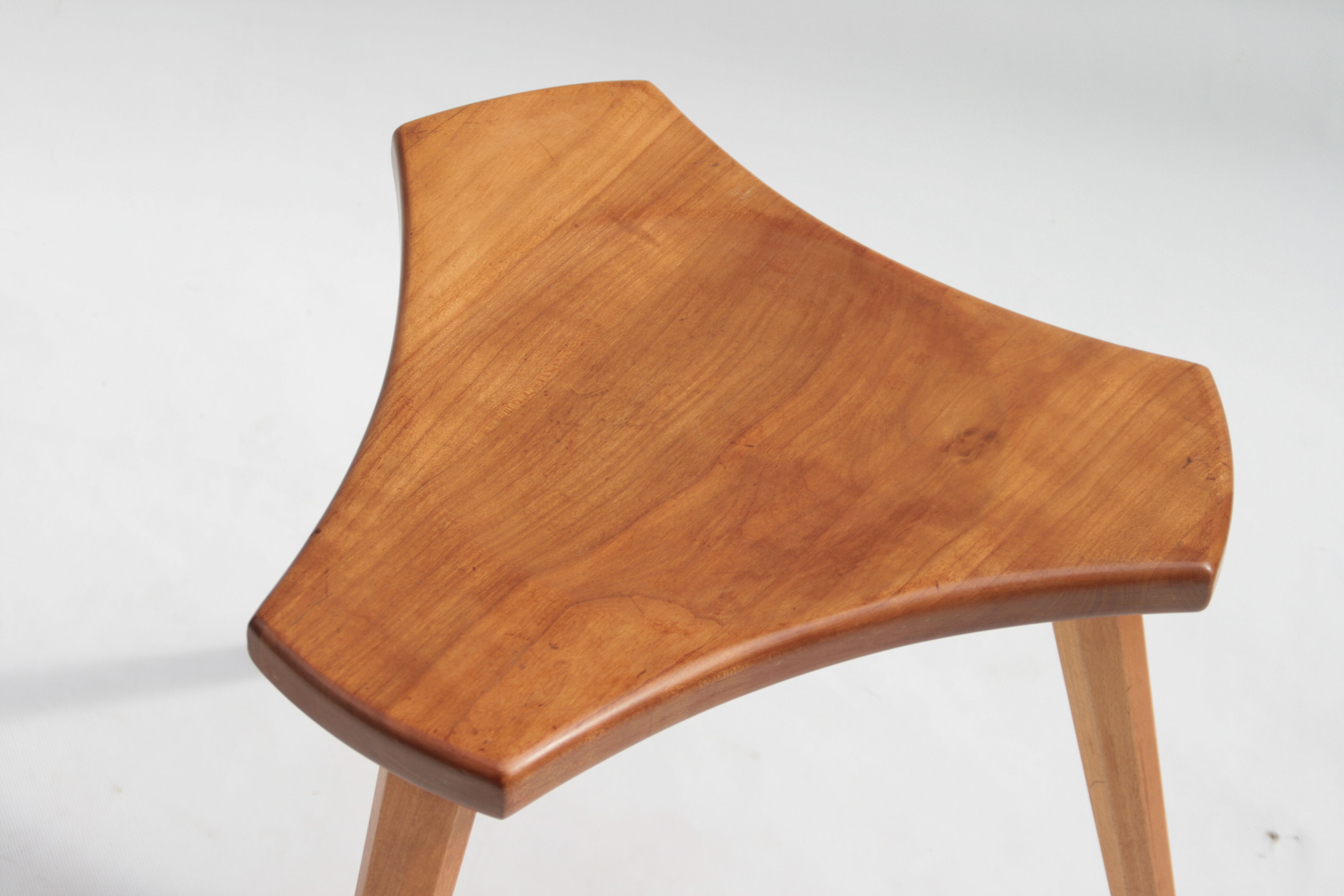 Lot of 2 beech and elm stools, France, 1950s