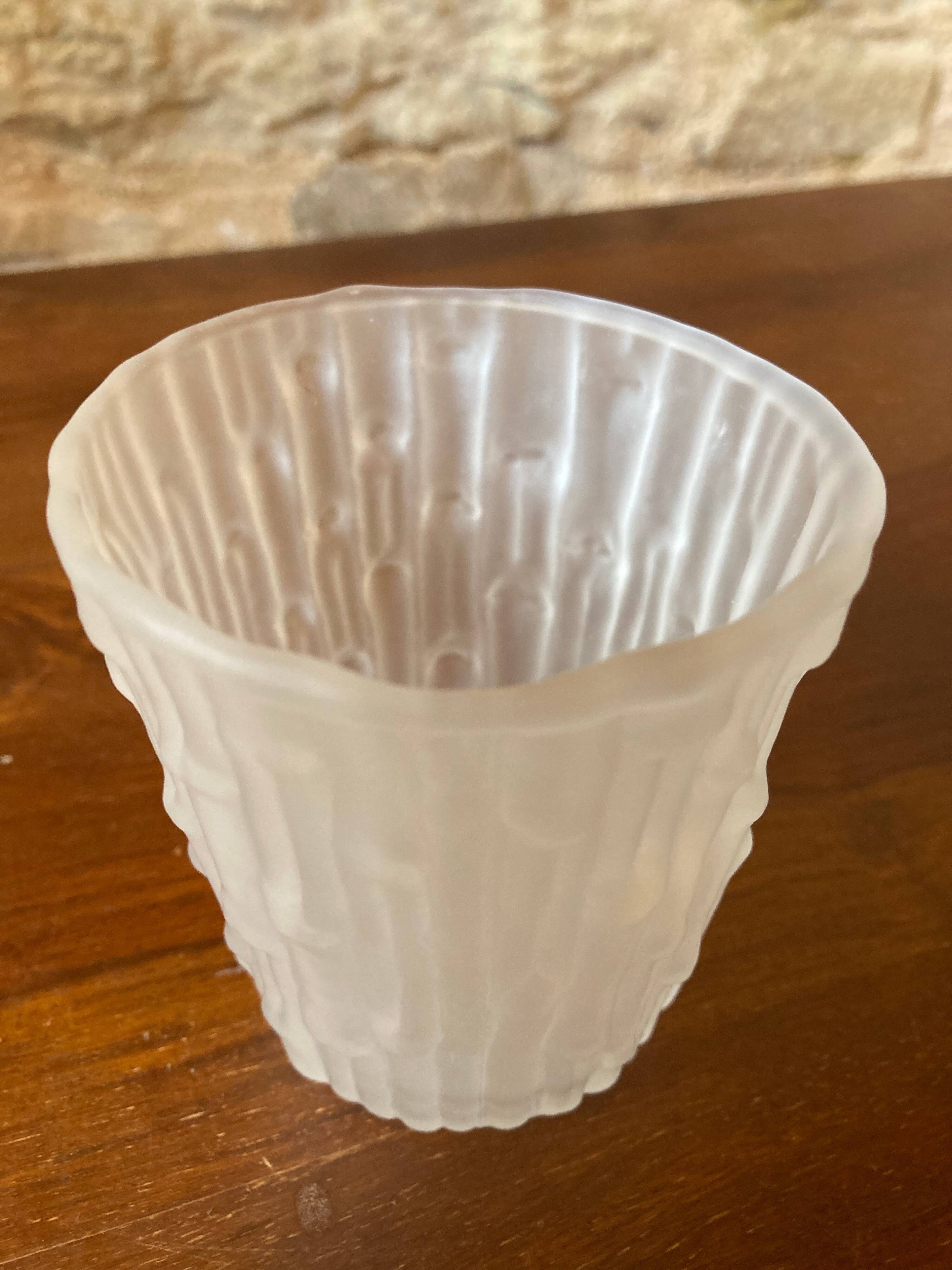 Frosted effect textured glasses / cups, made in Italy