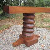 Pair of bedside tables press screws