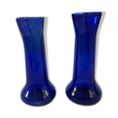 Paire de vases anciens