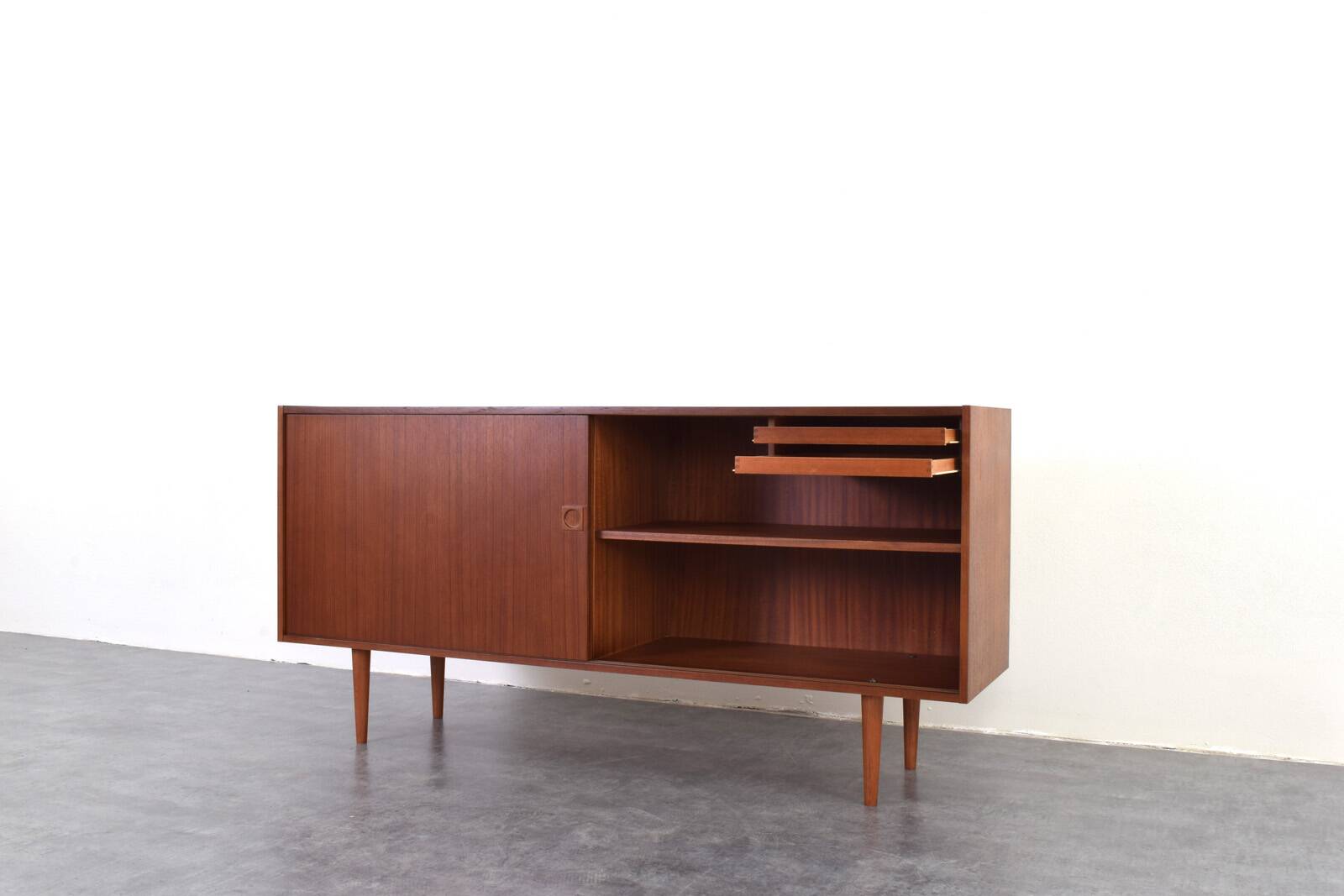 Mid-Century Danish Teak Sideboard from Farsø Møbelfabrik, 1960s.