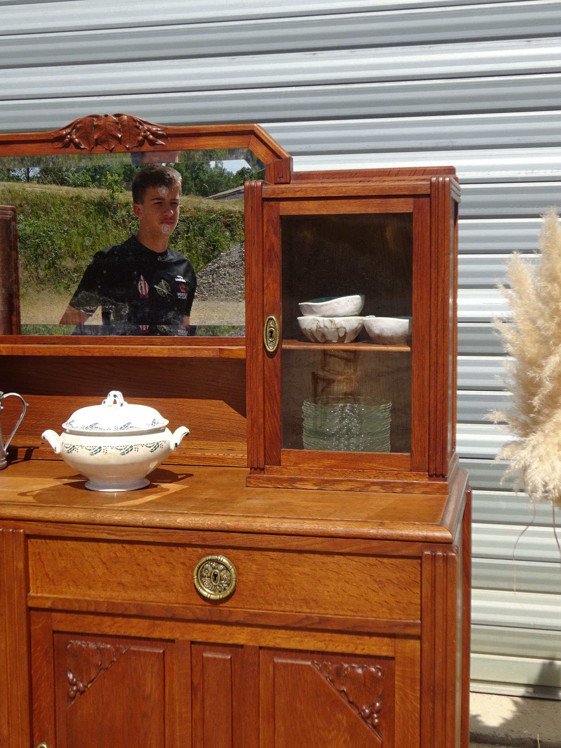 Buffet Art Déco avec guérites et miroir