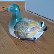 Duck empty-pocket ceramic slurry signed YR