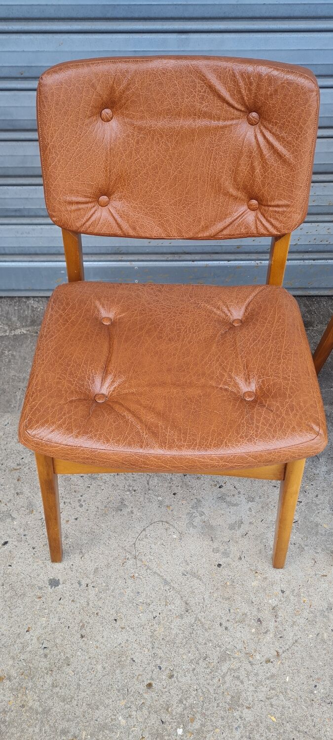 Set of 4 Scandinavian chairs