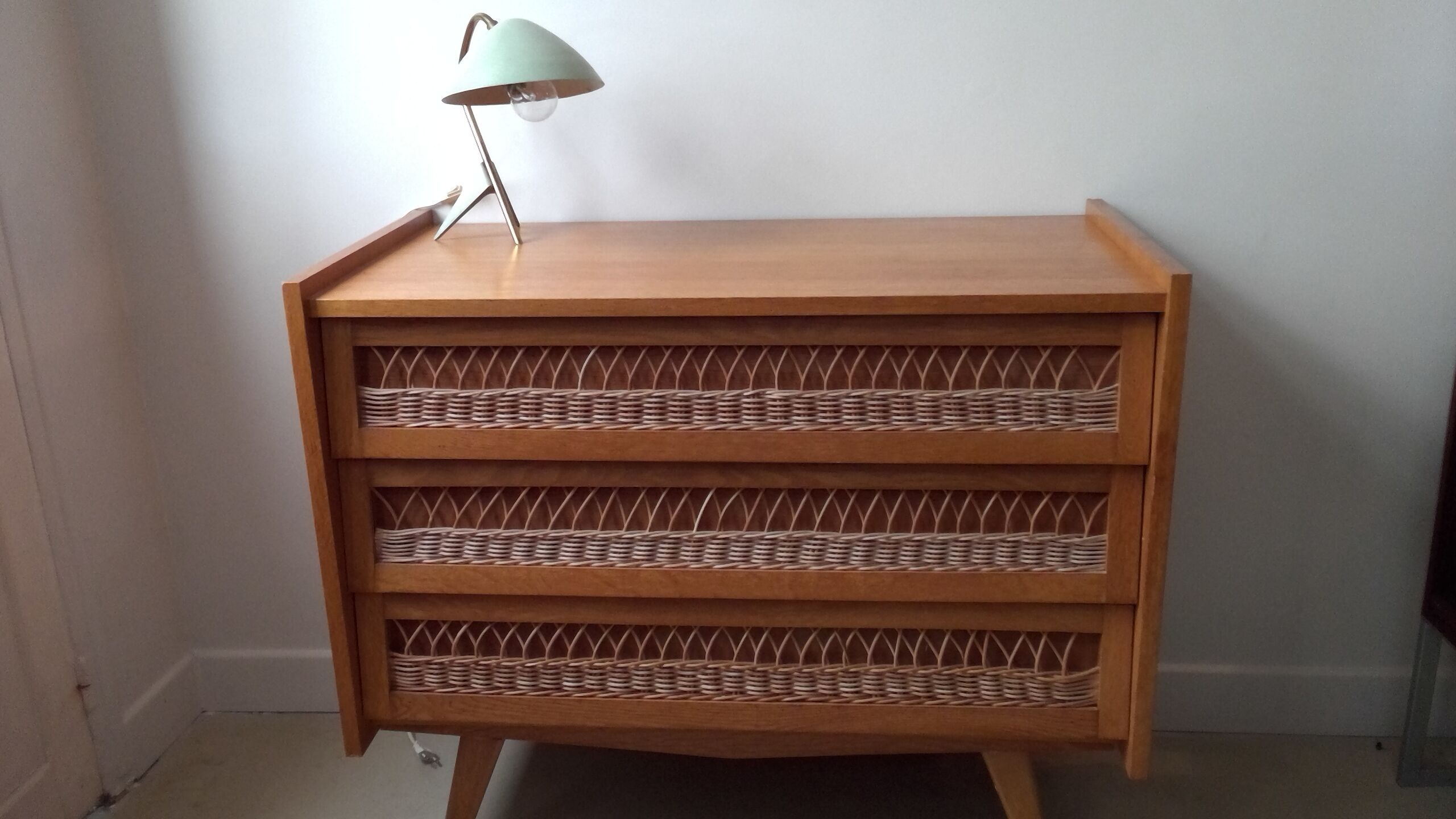 Commode en rotin