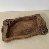 Small tray or storage compartment in mango wood with carved flowers (edelweiss).