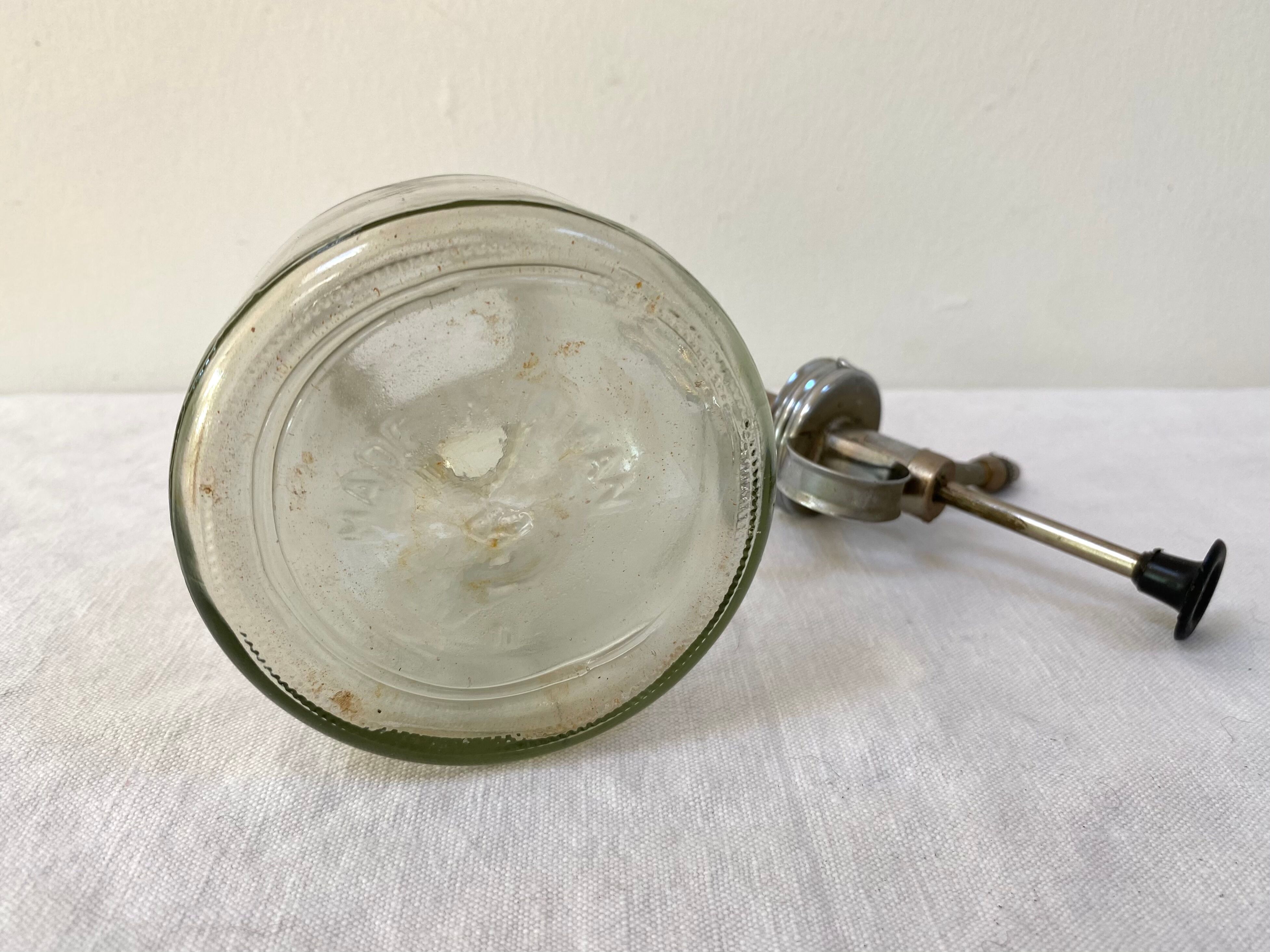 Old glass vaporizer