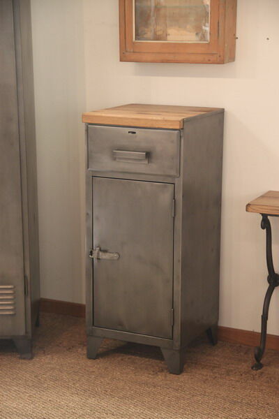 Industrial cabinet