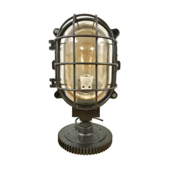 Lampe de table industrielle vintage
