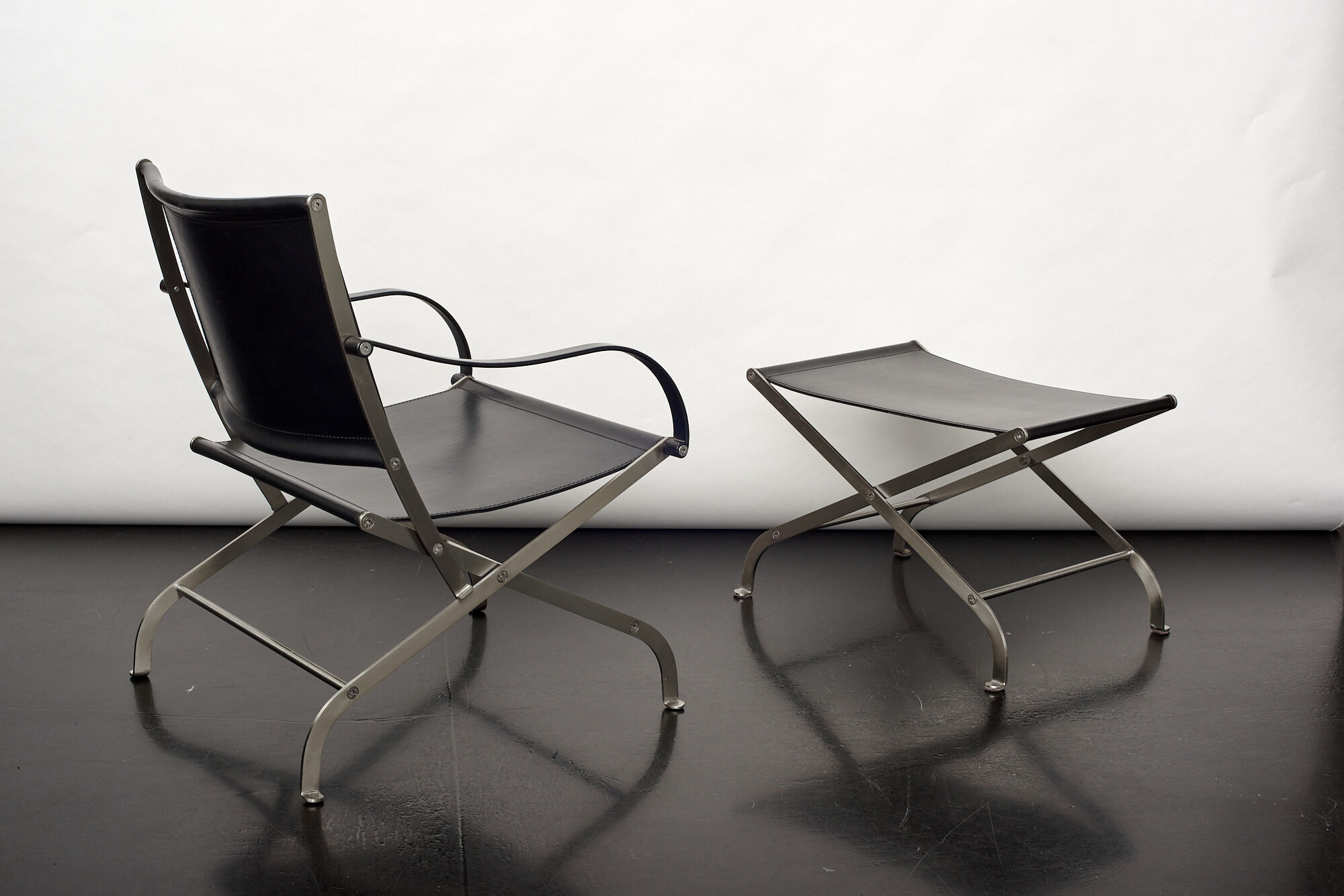 Carlotta armchair & footstool designed by Antonio Citterio for Flexform in 1997