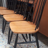 Lot of 4 vintage chairs